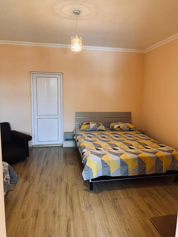 Ano'A Apartamento Borjomi Exterior foto