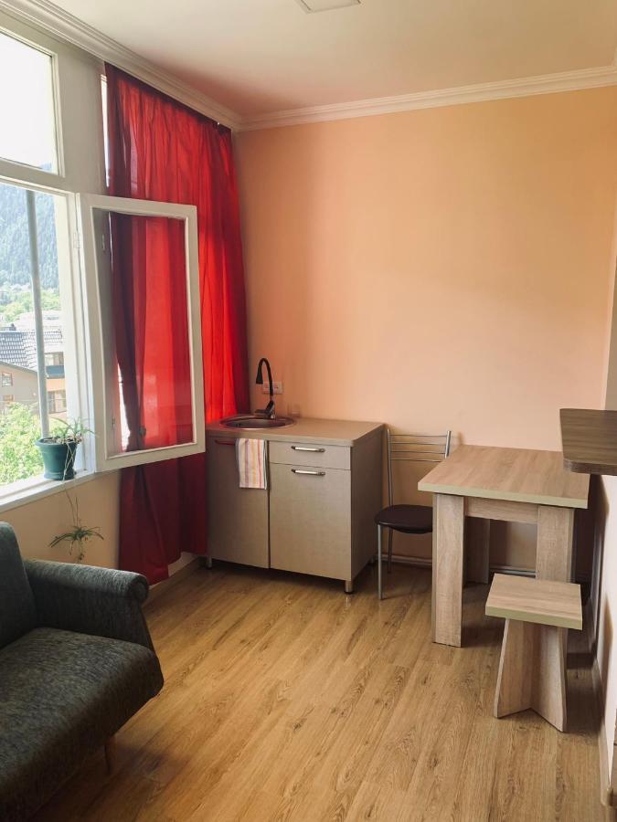 Ano'A Apartamento Borjomi Exterior foto