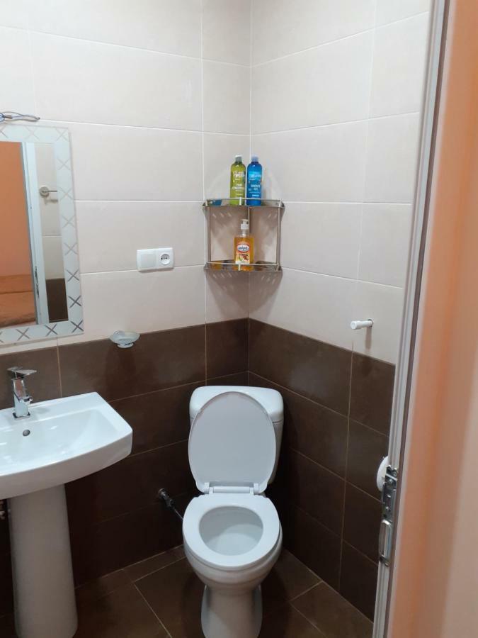 Ano'A Apartamento Borjomi Exterior foto